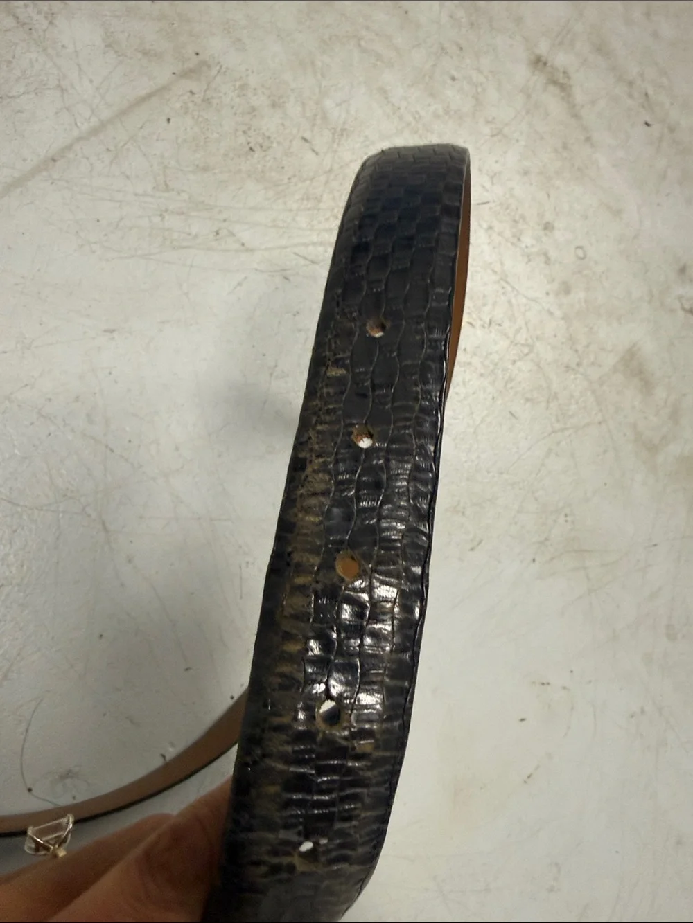 Black Croc-Embossed Leather Belt - Silver Hardware - 5 Belt Holes